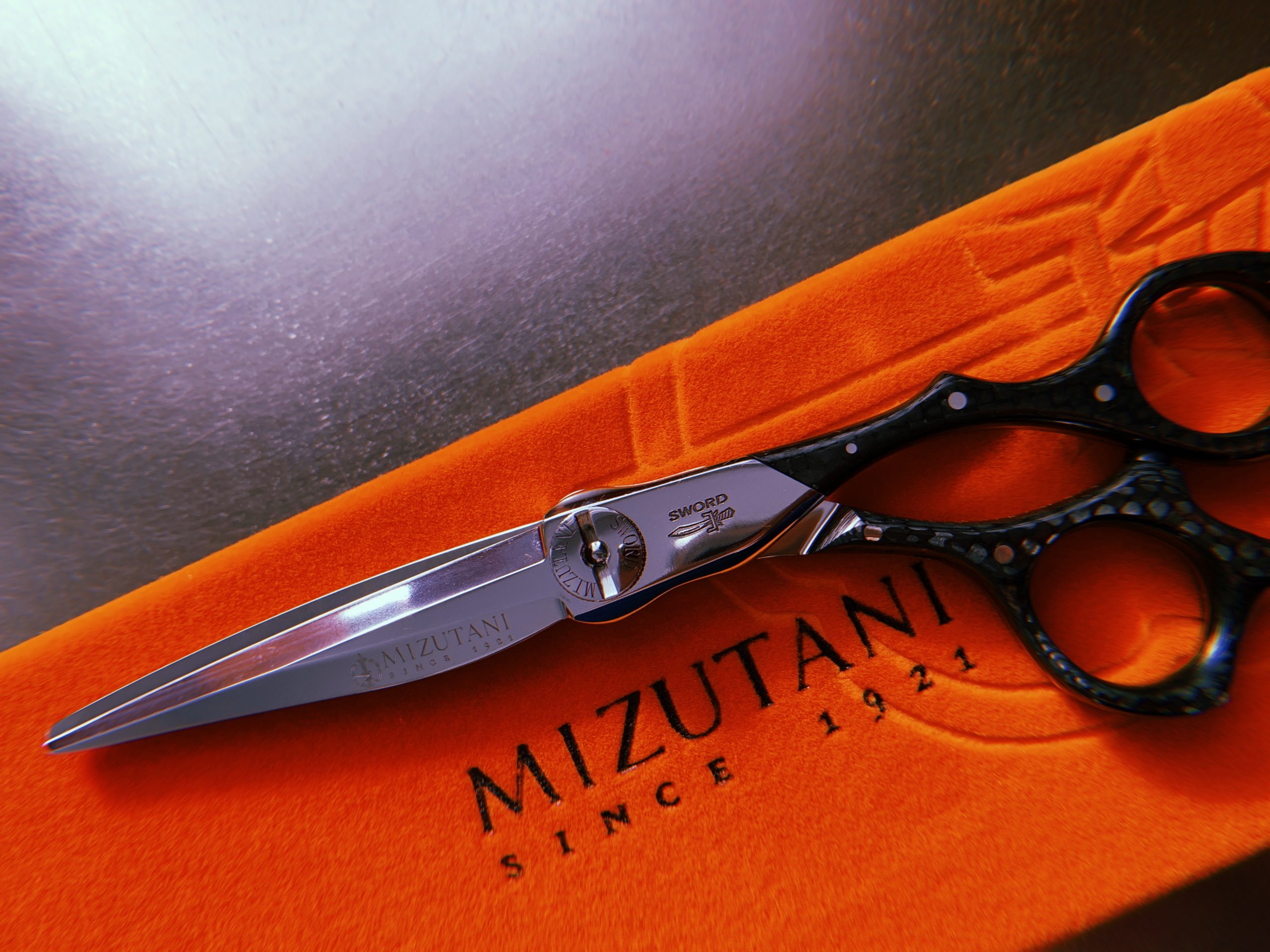 Sword Carbon 6.2 | Mizutani Friseurschere